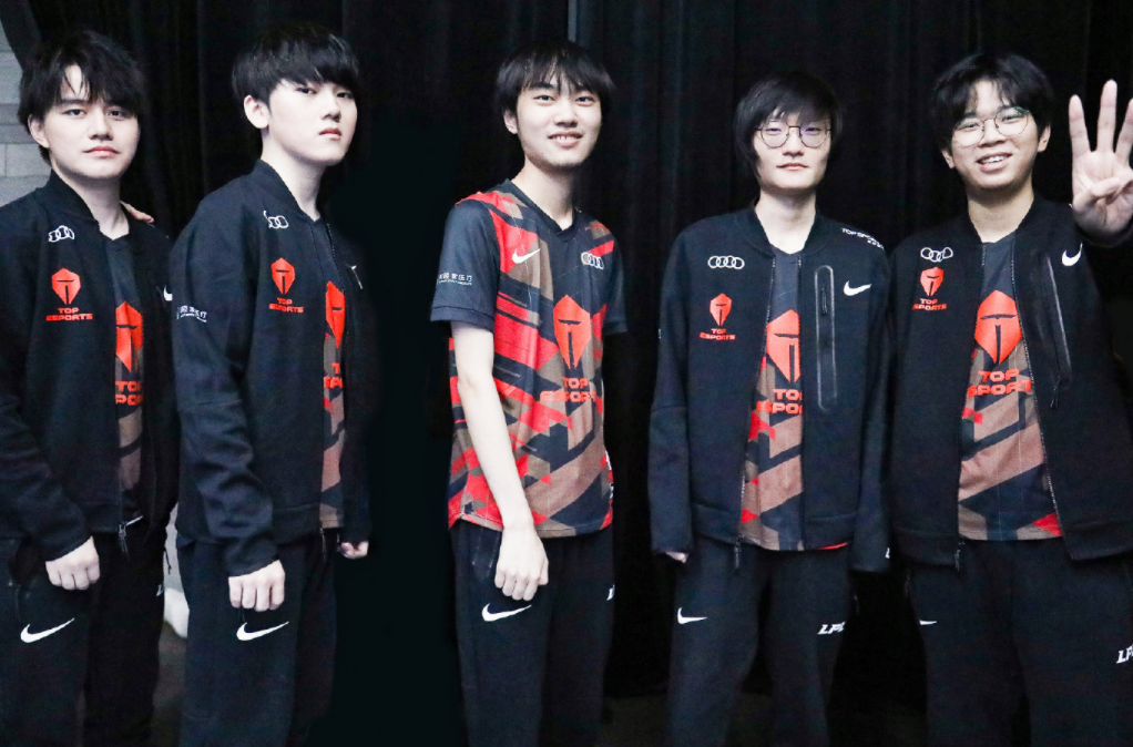 领衔3名世 领衔3名世